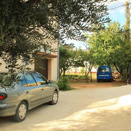With A Parking Space - 7328 Appartement