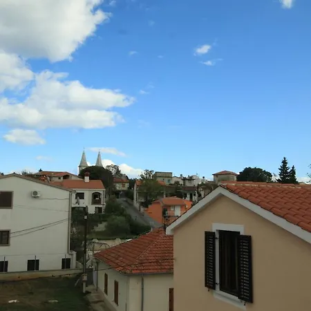 With A Parking Space - 7328 Apartman Medulin