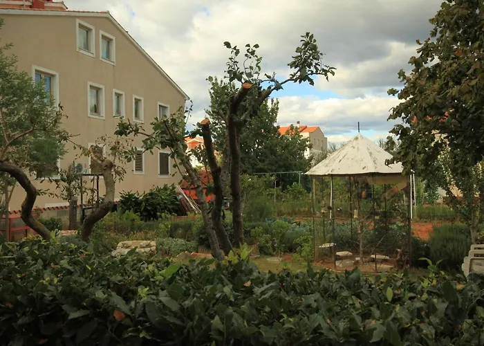 With A Parking Space - 7328 * Medulin